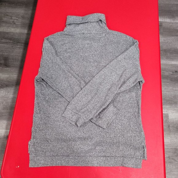 Essentials turtle neck pullover sweater size XL - Picture 2 of 5